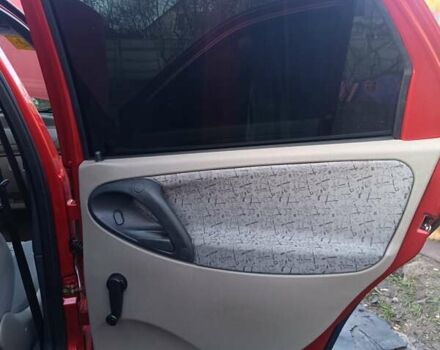 Красный ВАЗ Калина, объемом двигателя 1.6 л и пробегом 40 тыс. км за 3200 $, фото 19 на Automoto.ua