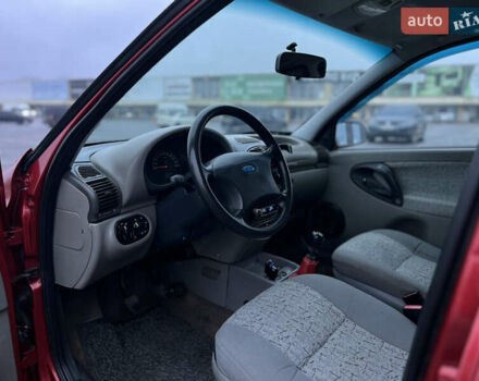 Красный ВАЗ Калина, объемом двигателя 1.6 л и пробегом 208 тыс. км за 1850 $, фото 16 на Automoto.ua