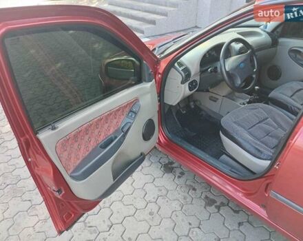 Красный ВАЗ Калина, объемом двигателя 1.39 л и пробегом 117 тыс. км за 2800 $, фото 8 на Automoto.ua