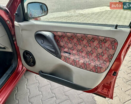 Червоний ВАЗ Калина, об'ємом двигуна 1.6 л та пробігом 180 тис. км за 1800 $, фото 12 на Automoto.ua