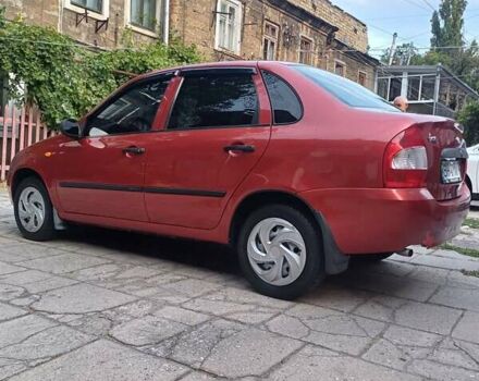 Красный ВАЗ Калина, объемом двигателя 1.6 л и пробегом 111 тыс. км за 2800 $, фото 9 на Automoto.ua