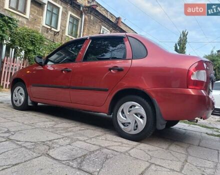 Красный ВАЗ Калина, объемом двигателя 1.6 л и пробегом 111 тыс. км за 2800 $, фото 16 на Automoto.ua