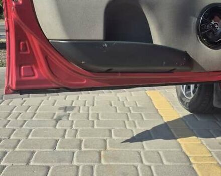 Красный ВАЗ Калина, объемом двигателя 1.6 л и пробегом 193 тыс. км за 3100 $, фото 4 на Automoto.ua