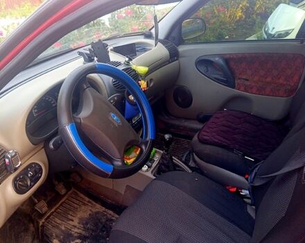 Червоний ВАЗ Kalina, об'ємом двигуна 1.4 л та пробігом 0 тис. км за 2300 $, фото 5 на Automoto.ua