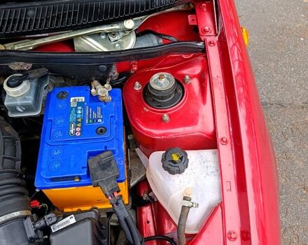 Красный ВАЗ Kalina, объемом двигателя 1.6 л и пробегом 105 тыс. км за 3100 $, фото 9 на Automoto.ua