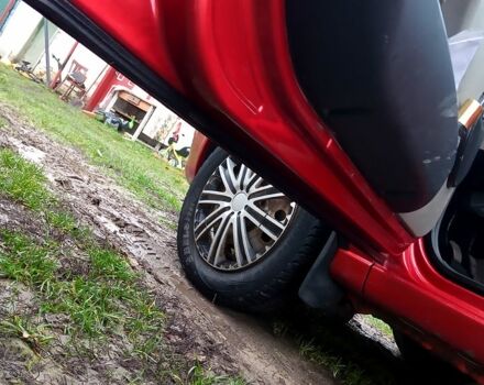 Красный ВАЗ Kalina, объемом двигателя 1.6 л и пробегом 155 тыс. км за 1500 $, фото 5 на Automoto.ua