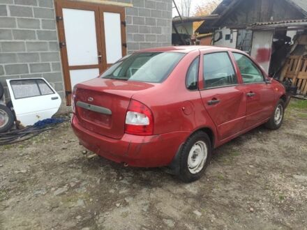 Красный ВАЗ Калина, объемом двигателя 1.6 л и пробегом 89 тыс. км за 650 $, фото 1 на Automoto.ua