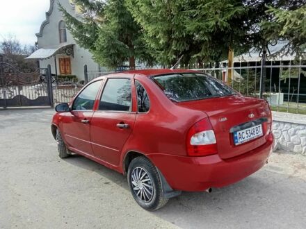 Красный ВАЗ Калина, объемом двигателя 1.5 л и пробегом 135 тыс. км за 1650 $, фото 1 на Automoto.ua