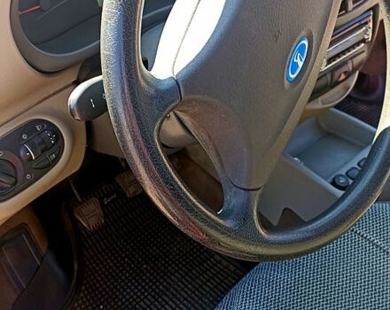 ВАЗ Kalina, объемом двигателя 16 л и пробегом 77 тыс. км за 2600 $, фото 4 на Automoto.ua