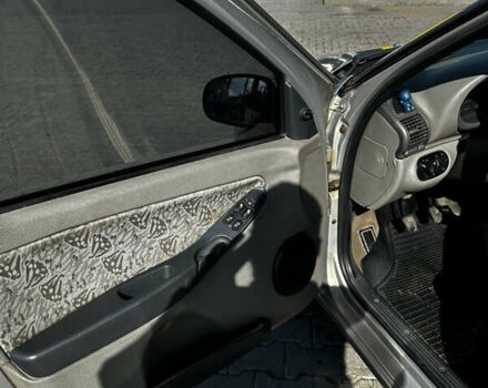 Жовтий ВАЗ Калина, об'ємом двигуна 1.6 л та пробігом 242 тис. км за 2700 $, фото 11 на Automoto.ua