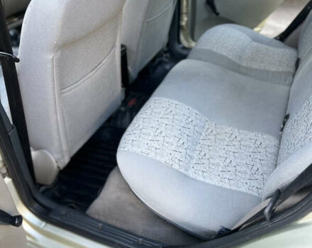 Желтый ВАЗ Калина, объемом двигателя 1.6 л и пробегом 97 тыс. км за 2700 $, фото 5 на Automoto.ua