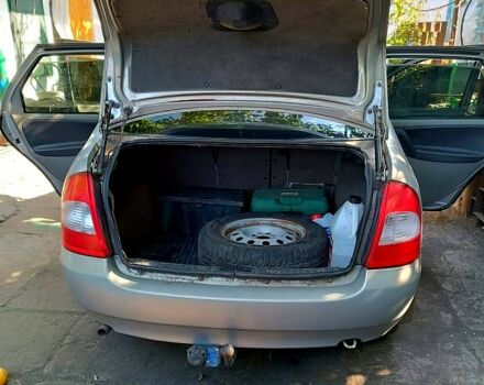 Желтый ВАЗ Калина, объемом двигателя 1.6 л и пробегом 250 тыс. км за 1190 $, фото 2 на Automoto.ua