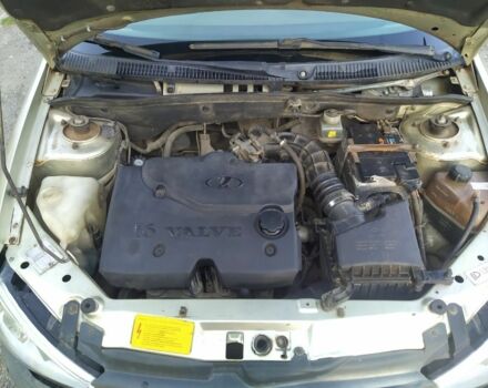 Желтый ВАЗ Калина, объемом двигателя 1.4 л и пробегом 140 тыс. км за 1500 $, фото 7 на Automoto.ua