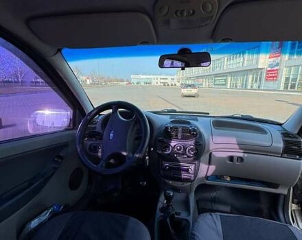 Желтый ВАЗ Калина, объемом двигателя 1.6 л и пробегом 205 тыс. км за 2500 $, фото 13 на Automoto.ua