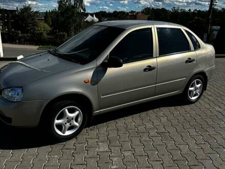 Желтый ВАЗ Калина, объемом двигателя 1.6 л и пробегом 242 тыс. км за 2500 $, фото 1 на Automoto.ua