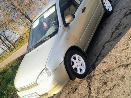 ВАЗ Калина 2007 в Белой Церкве на Automoto.ua Желтый ВАЗ Калина, объемом двигателя 1.6 л и пробегом 103 тыс. км за 1900 $, фото 1 на Automoto.ua