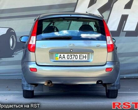 Серый ВАЗ Kalina, объемом двигателя 1.6 л и пробегом 172 тыс. км за 1950 $, фото 3 на Automoto.ua