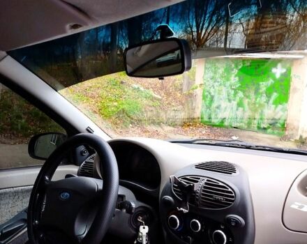 Серый ВАЗ Kalina, объемом двигателя 1.6 л и пробегом 199 тыс. км за 2100 $, фото 1 на Automoto.ua