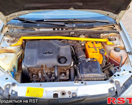 Серый ВАЗ Kalina, объемом двигателя 1.6 л и пробегом 140 тыс. км за 2500 $, фото 12 на Automoto.ua