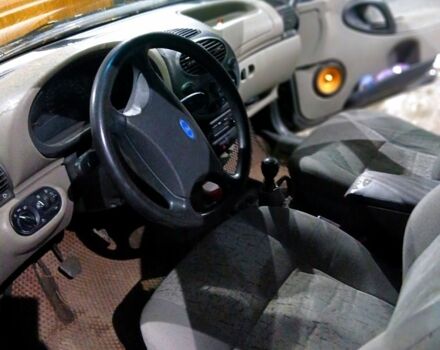 Сірий ВАЗ Kalina, об'ємом двигуна 1.6 л та пробігом 124 тис. км за 1900 $, фото 8 на Automoto.ua