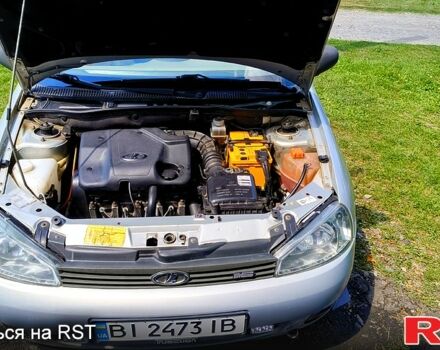 Сірий ВАЗ Kalina, об'ємом двигуна 1.6 л та пробігом 92 тис. км за 2800 $, фото 7 на Automoto.ua