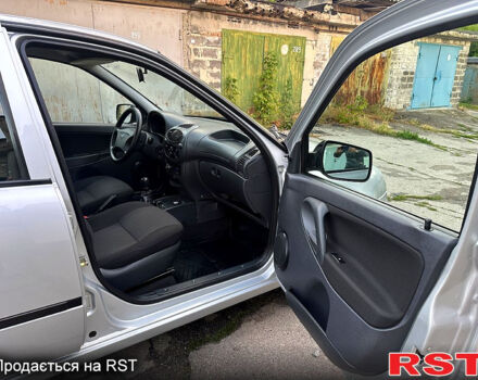 Серый ВАЗ Kalina, объемом двигателя 1.6 л и пробегом 43 тыс. км за 4150 $, фото 11 на Automoto.ua