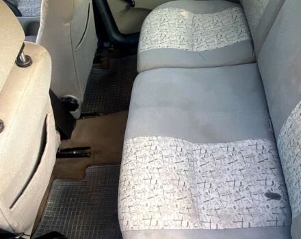 Сірий ВАЗ Kalina, об'ємом двигуна 1.6 л та пробігом 138 тис. км за 1420 $, фото 4 на Automoto.ua