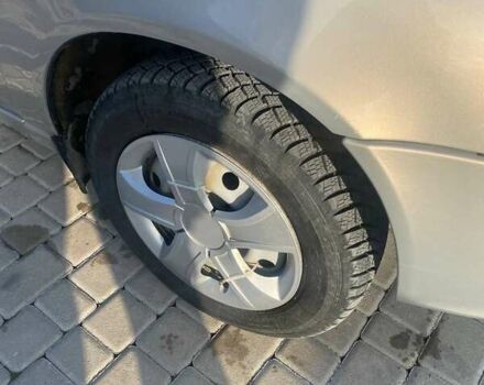 Серый ВАЗ Калина, объемом двигателя 1.6 л и пробегом 175 тыс. км за 2200 $, фото 5 на Automoto.ua