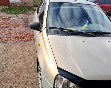 Сірий ВАЗ Kalina, об'ємом двигуна 1.6 л та пробігом 175 тис. км за 2000 $, фото 2 на Automoto.ua