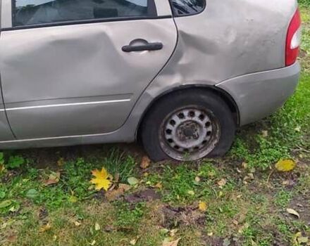 Серый ВАЗ Калина, объемом двигателя 1.6 л и пробегом 120 тыс. км за 600 $, фото 13 на Automoto.ua