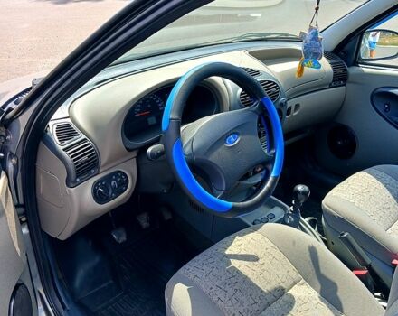 Серый ВАЗ Kalina, объемом двигателя 1.6 л и пробегом 152 тыс. км за 2700 $, фото 8 на Automoto.ua