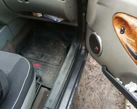 Серый ВАЗ Калина, объемом двигателя 1.6 л и пробегом 300 тыс. км за 2300 $, фото 14 на Automoto.ua