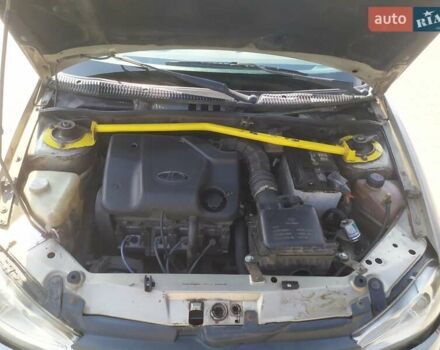 Серый ВАЗ Калина, объемом двигателя 1.6 л и пробегом 230 тыс. км за 1999 $, фото 12 на Automoto.ua