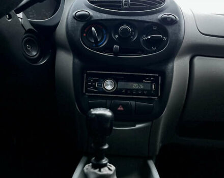 Сірий ВАЗ Калина, об'ємом двигуна 1.6 л та пробігом 190 тис. км за 1990 $, фото 29 на Automoto.ua