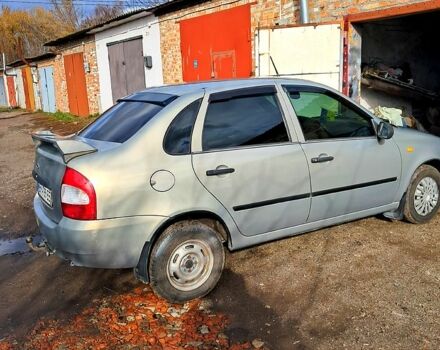 Сірий ВАЗ Kalina, об'ємом двигуна 1.6 л та пробігом 175 тис. км за 2000 $, фото 5 на Automoto.ua
