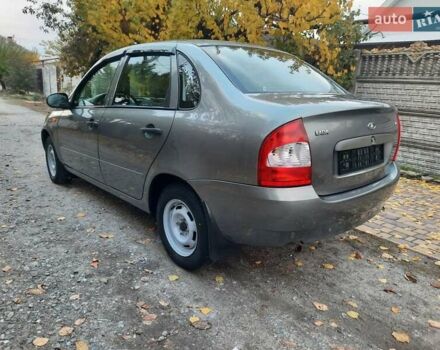 Серый ВАЗ Калина, объемом двигателя 1.6 л и пробегом 71 тыс. км за 2400 $, фото 4 на Automoto.ua