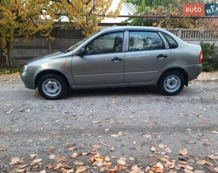 Серый ВАЗ Калина, объемом двигателя 1.6 л и пробегом 71 тыс. км за 2400 $, фото 2 на Automoto.ua