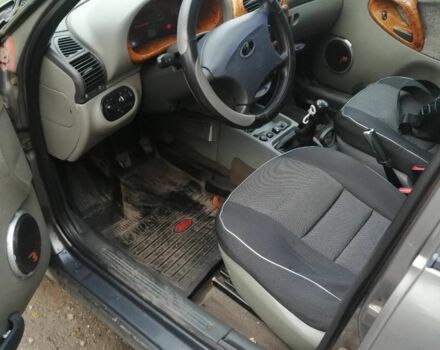 Серый ВАЗ Калина, объемом двигателя 1.6 л и пробегом 300 тыс. км за 2300 $, фото 5 на Automoto.ua