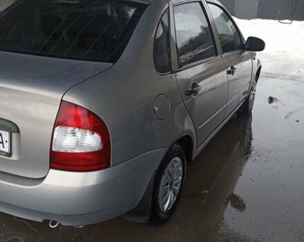 Серый ВАЗ Калина, объемом двигателя 1.6 л и пробегом 172 тыс. км за 2800 $, фото 4 на Automoto.ua