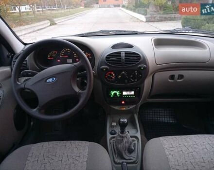 Сірий ВАЗ Калина, об'ємом двигуна 1.6 л та пробігом 119 тис. км за 1700 $, фото 3 на Automoto.ua