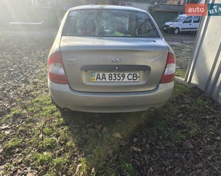 Серый ВАЗ Калина, объемом двигателя 1.6 л и пробегом 120 тыс. км за 2000 $, фото 2 на Automoto.ua