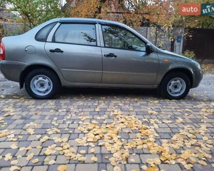 Серый ВАЗ Калина, объемом двигателя 1.6 л и пробегом 71 тыс. км за 2600 $, фото 5 на Automoto.ua