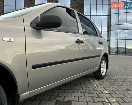 Сірий ВАЗ Калина, об'ємом двигуна 1.6 л та пробігом 190 тис. км за 1990 $, фото 20 на Automoto.ua