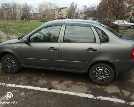 Серый ВАЗ Калина, объемом двигателя 1.6 л и пробегом 300 тыс. км за 2300 $, фото 1 на Automoto.ua