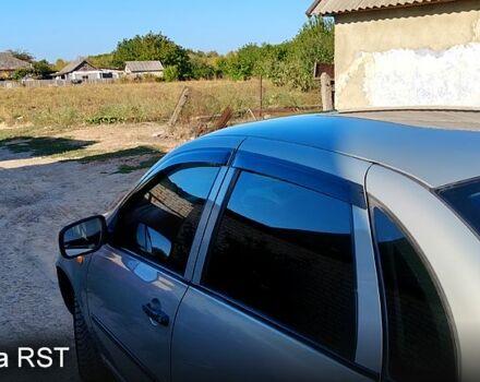 Серый ВАЗ Kalina, объемом двигателя 1.6 л и пробегом 180 тыс. км за 2300 $, фото 3 на Automoto.ua