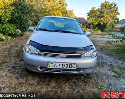 Серый ВАЗ Kalina, объемом двигателя 1.6 л и пробегом 200 тыс. км за 1699 $, фото 2 на Automoto.ua