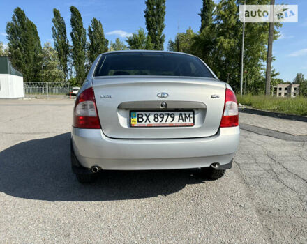 Серый ВАЗ Калина, объемом двигателя 1.6 л и пробегом 161 тыс. км за 2050 $, фото 5 на Automoto.ua