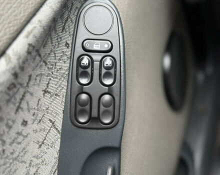 Серый ВАЗ Калина, объемом двигателя 1.6 л и пробегом 141 тыс. км за 2300 $, фото 24 на Automoto.ua