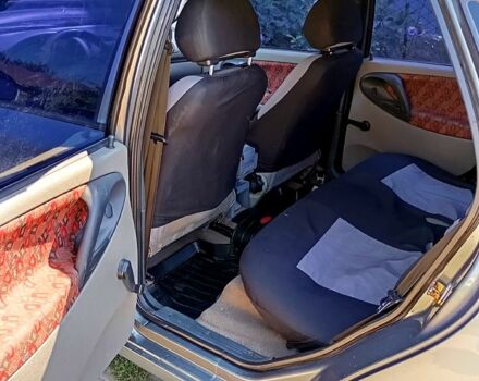 Серый ВАЗ Kalina, объемом двигателя 1.6 л и пробегом 215 тыс. км за 2000 $, фото 6 на Automoto.ua