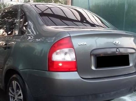 Серый ВАЗ Калина, объемом двигателя 1.6 л и пробегом 159 тыс. км за 2000 $, фото 1 на Automoto.ua